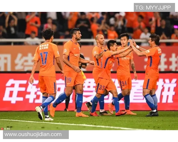 上港逆转鲁能精彩对决2比1收获胜利展现强大实力